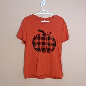 🌹2/$20🌹Pumpkin T-shirt